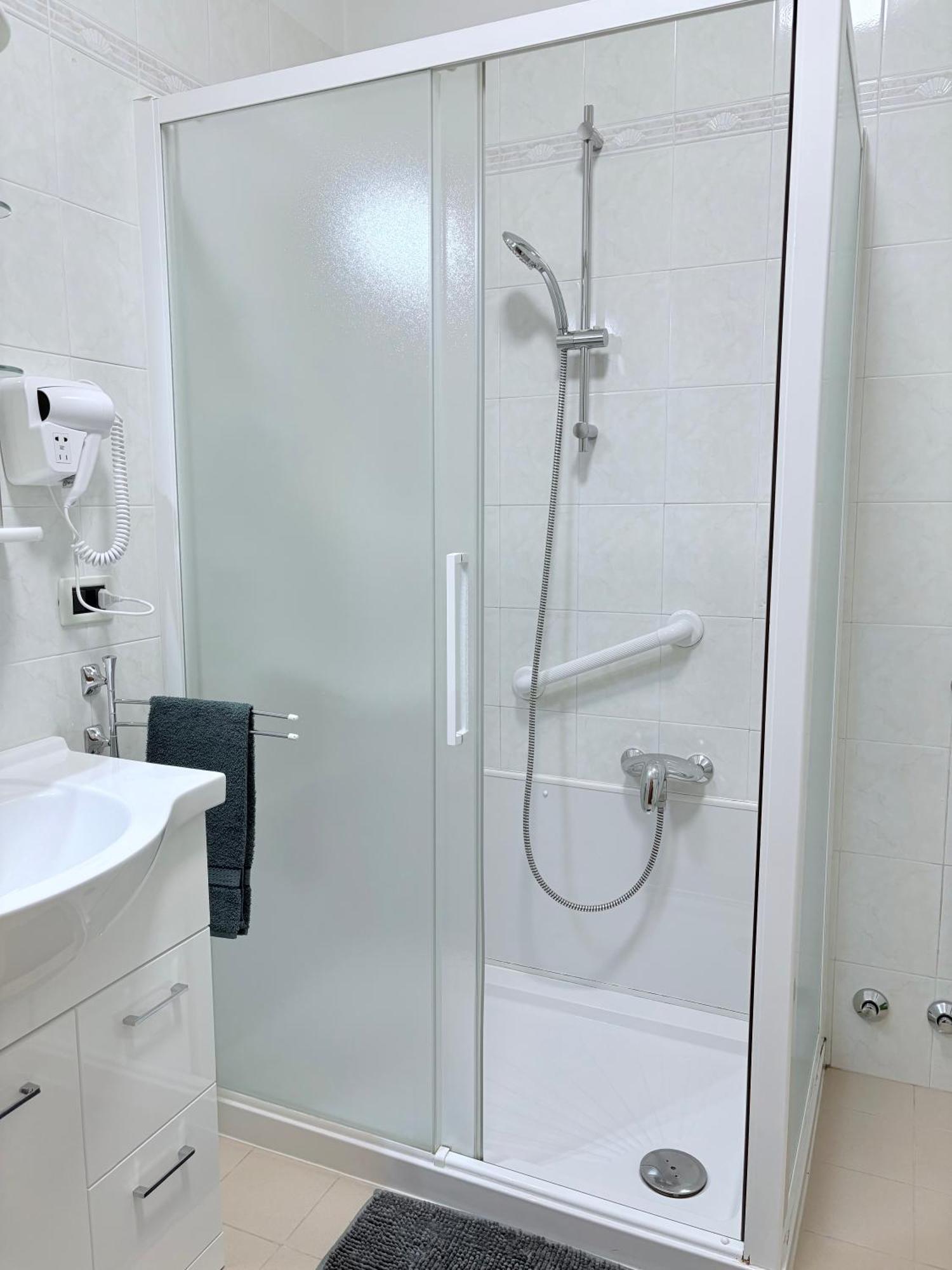 Casa Salera Apartment โลนาโต ภายนอก รูปภาพ